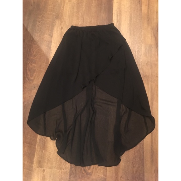 ◼️ Xhilaration black high/low women’s M skirt - Picture 1 of 3